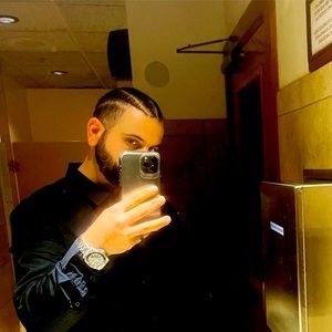 Meet your Posher, Naiem